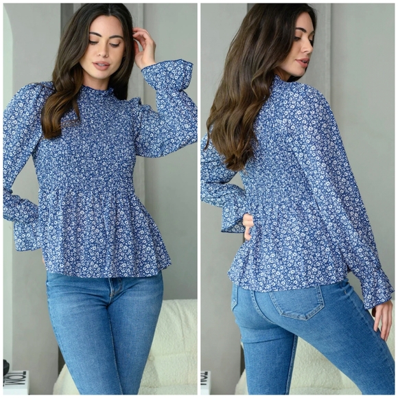 Mi Ami Francesca's Chic Blue Floral Long Sleeves Top - Picture 6 of 11